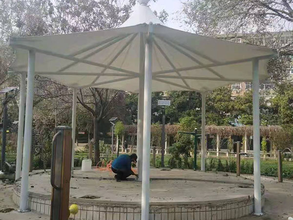 Ĥṹ